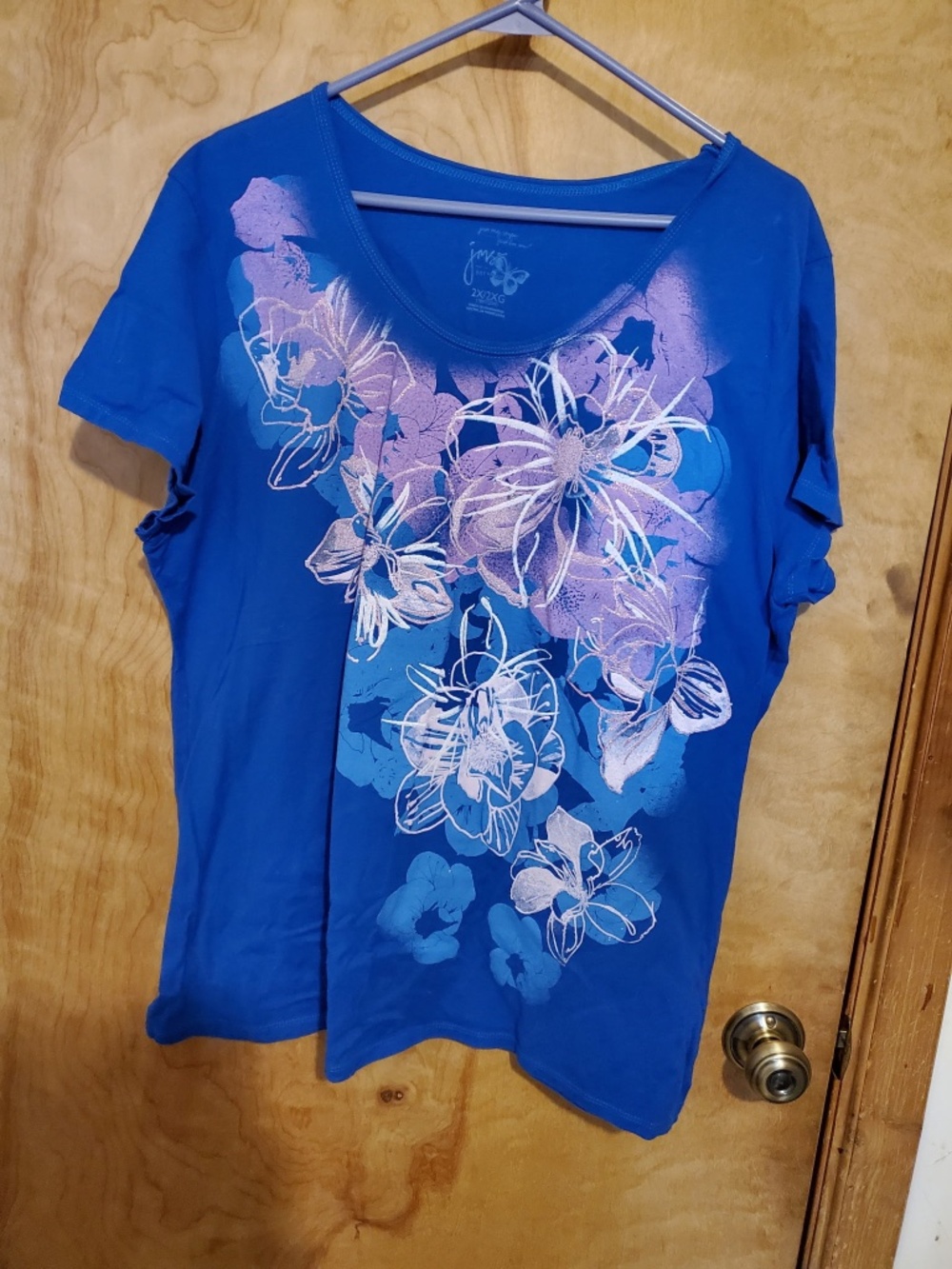 #912 Women's shirt by just